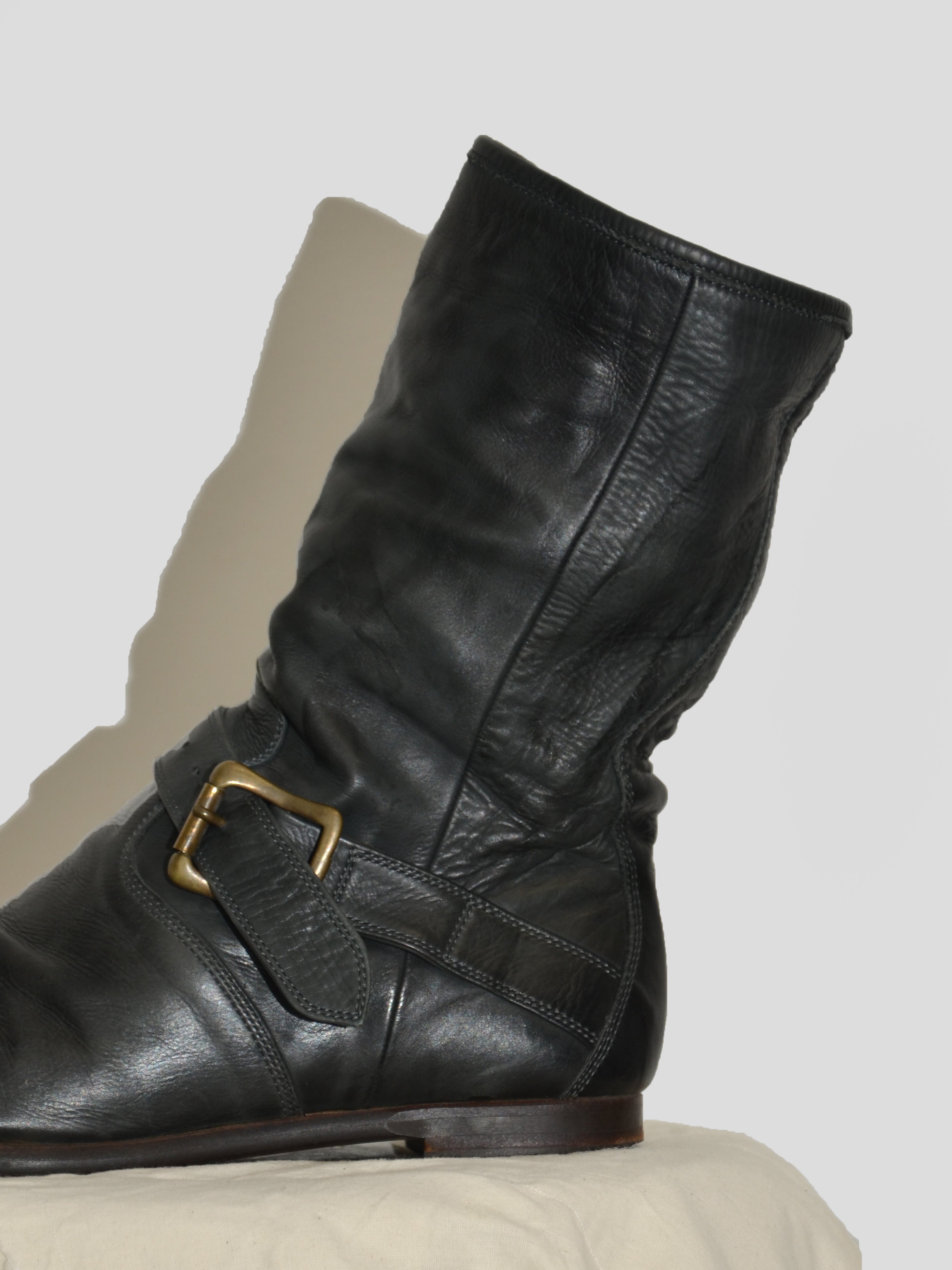 2000s Black Pirate Boots