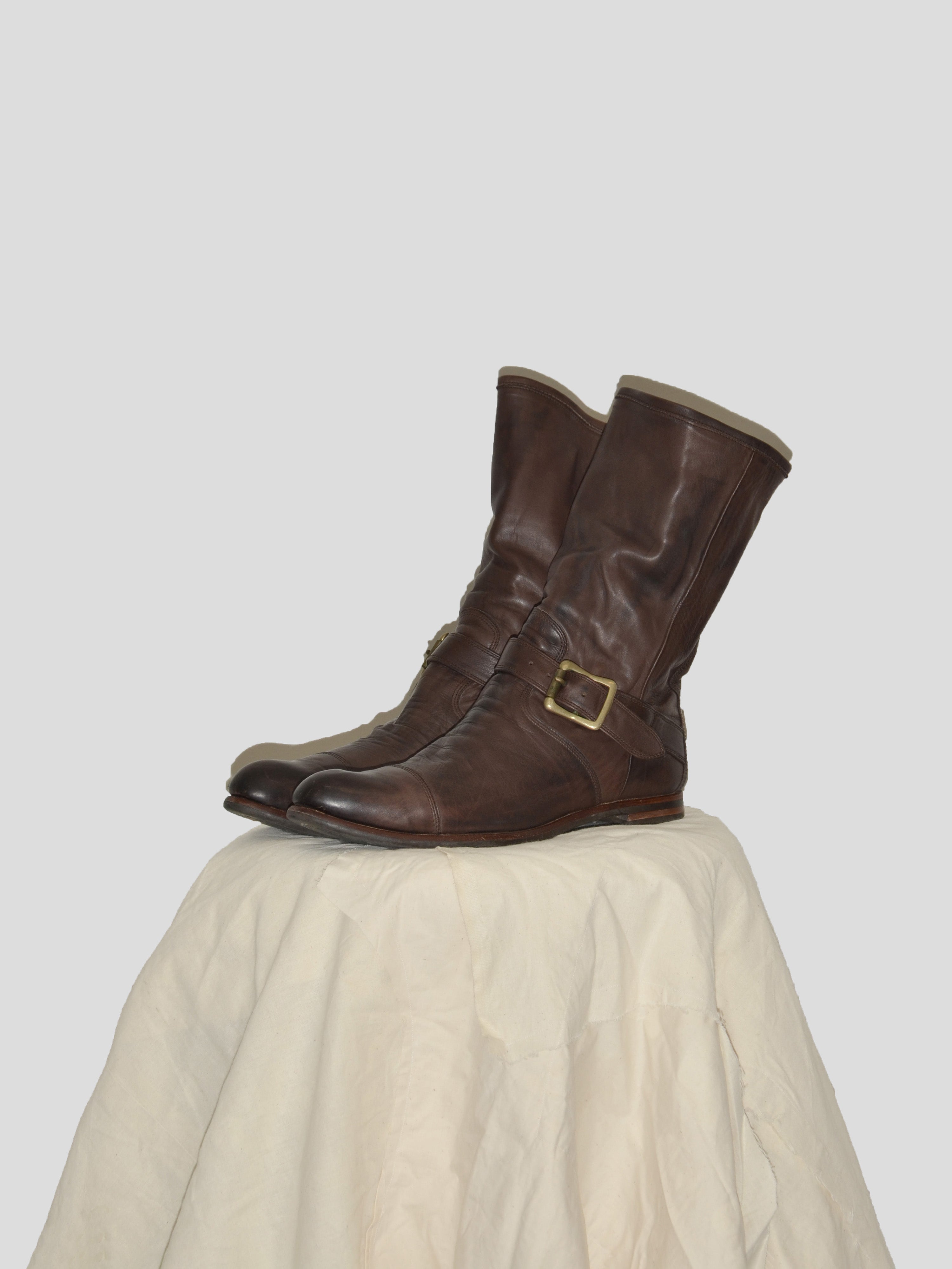 2000s Brown Pirate Boots